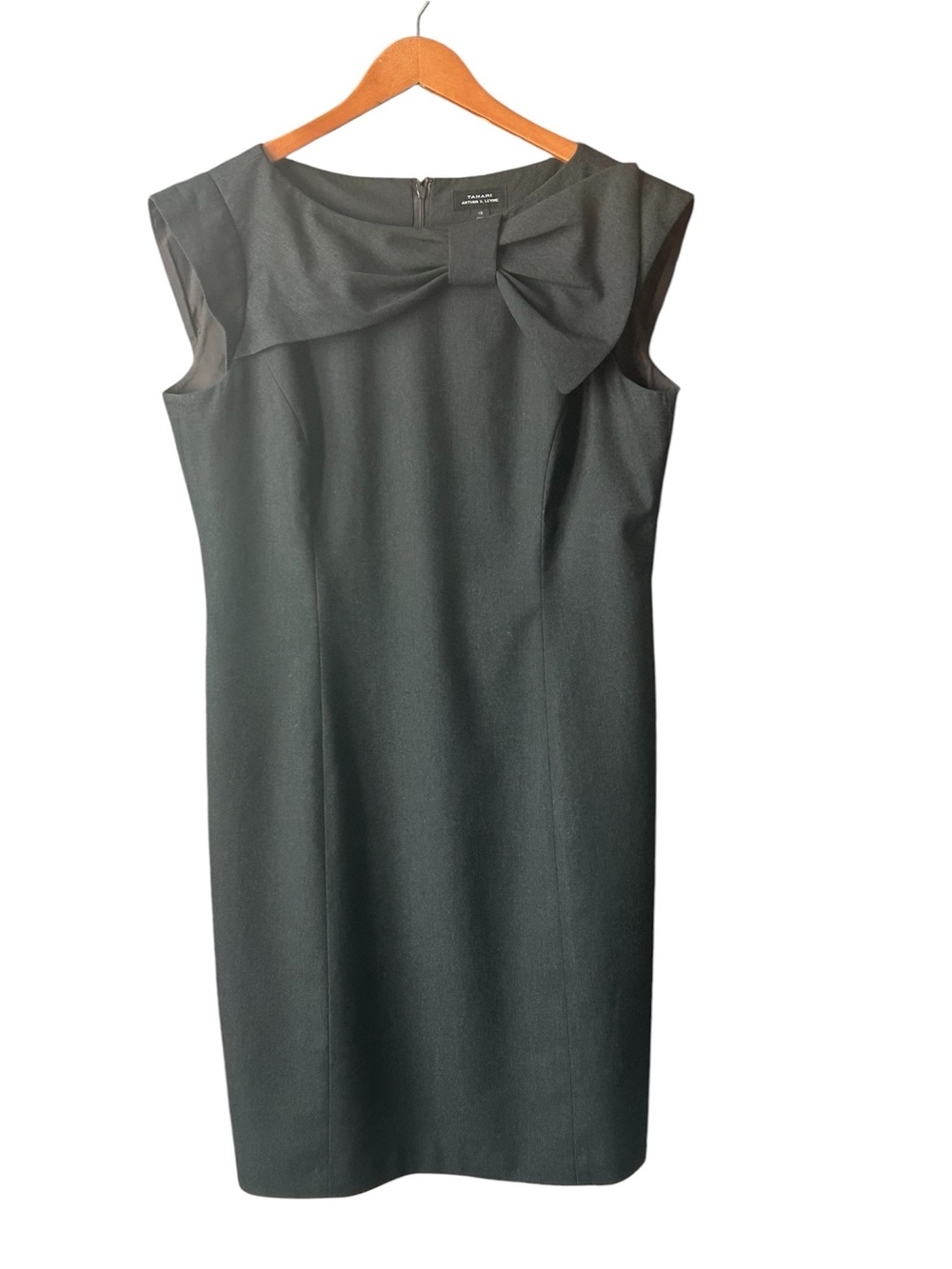 Tahari Cap Sleeve Charcoal Gray Dress with Large Bow Detail Size 12
